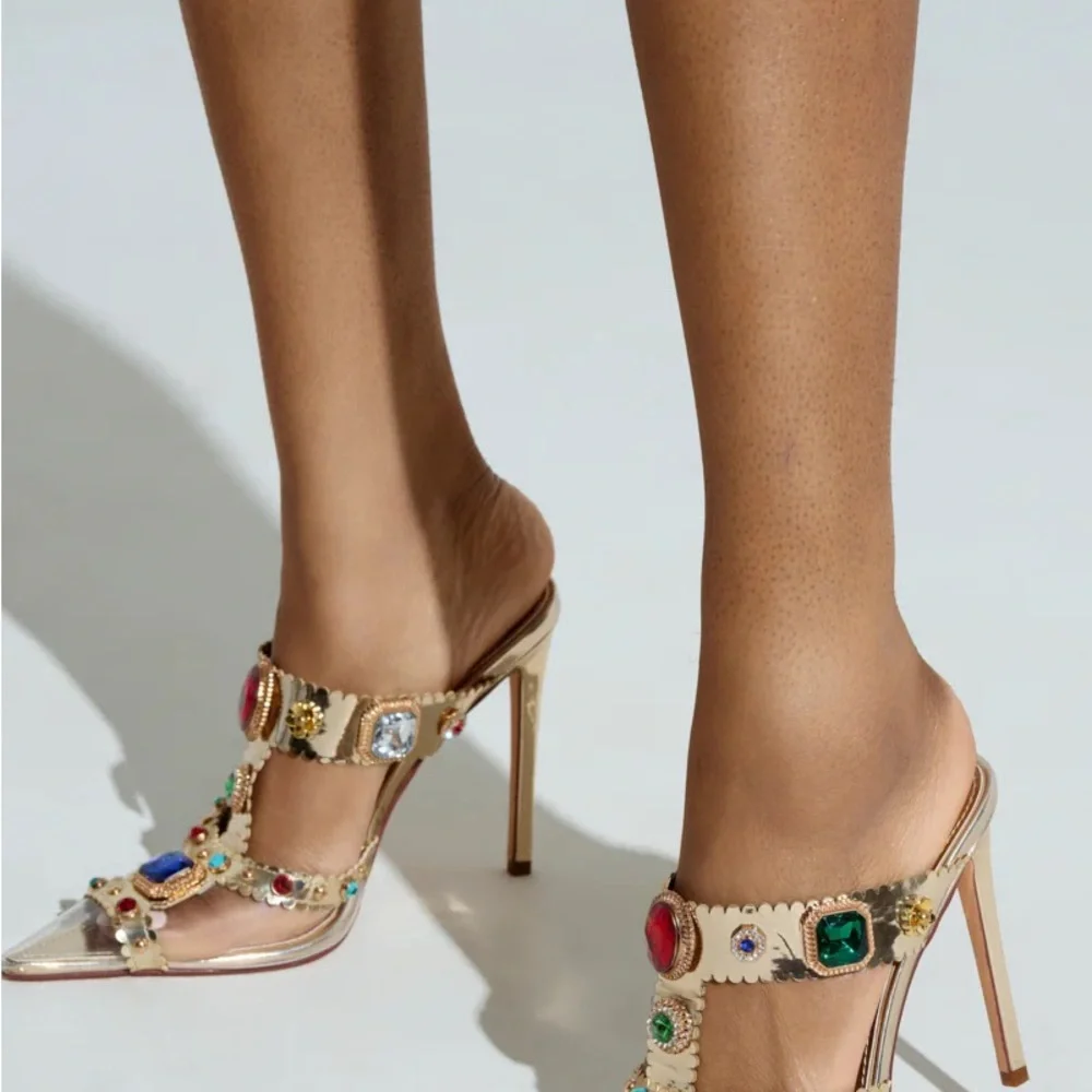 Glamorous Azalea Wang ZYA Multi Gold Embellished PVC Pumps.Size 7 Gorgeous!! NWT - Picture 5 of 8